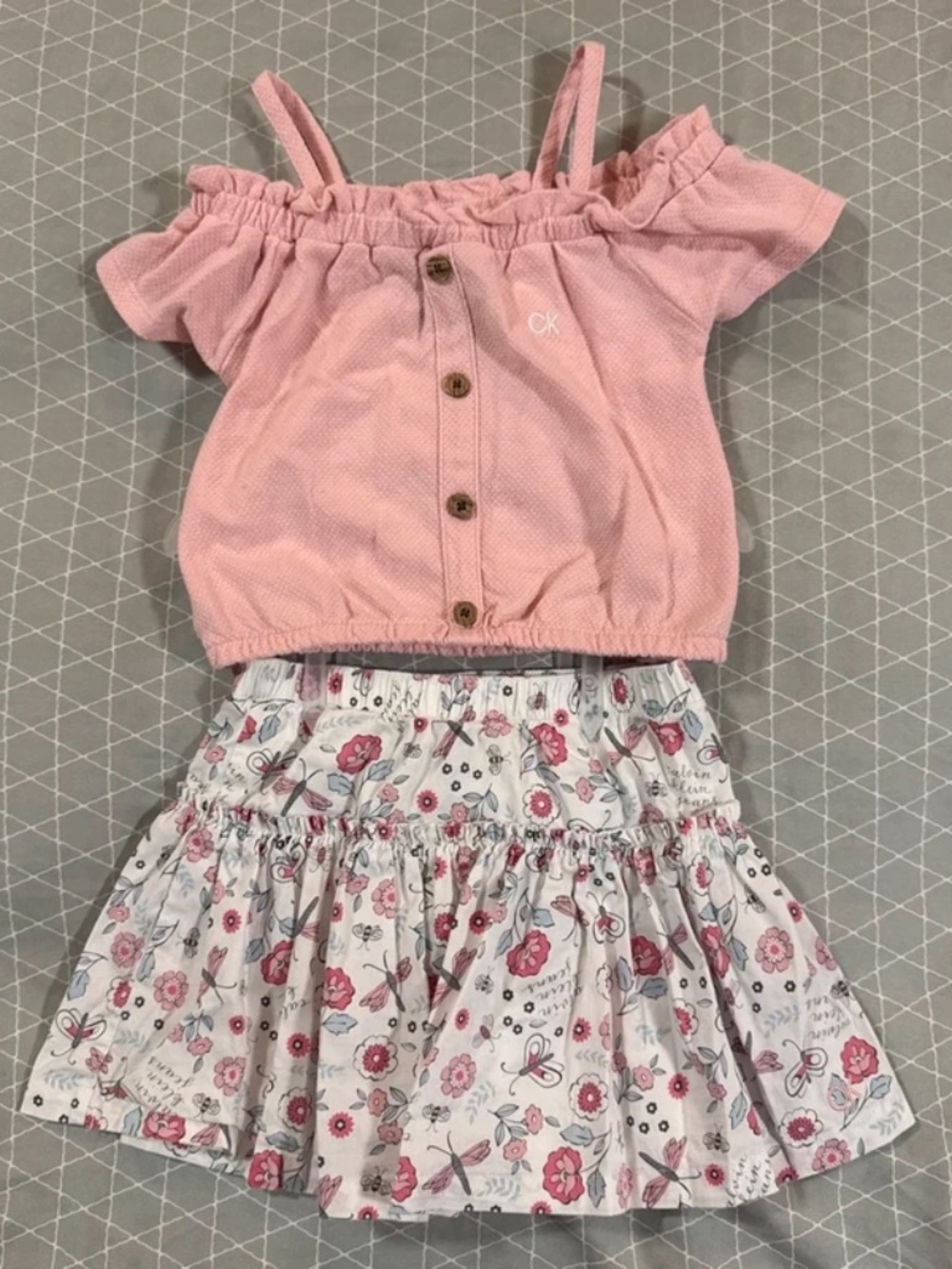 Girls skirt and shirt set